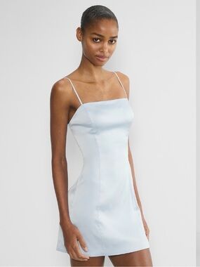 Aritzia Sunday Best Shimmer Satin dress - Glimmer | Size 2